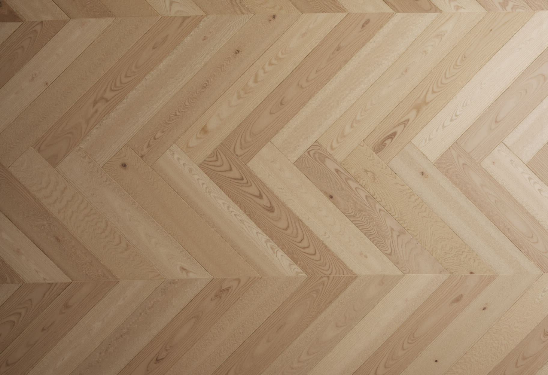 Herringbone LVP, running true